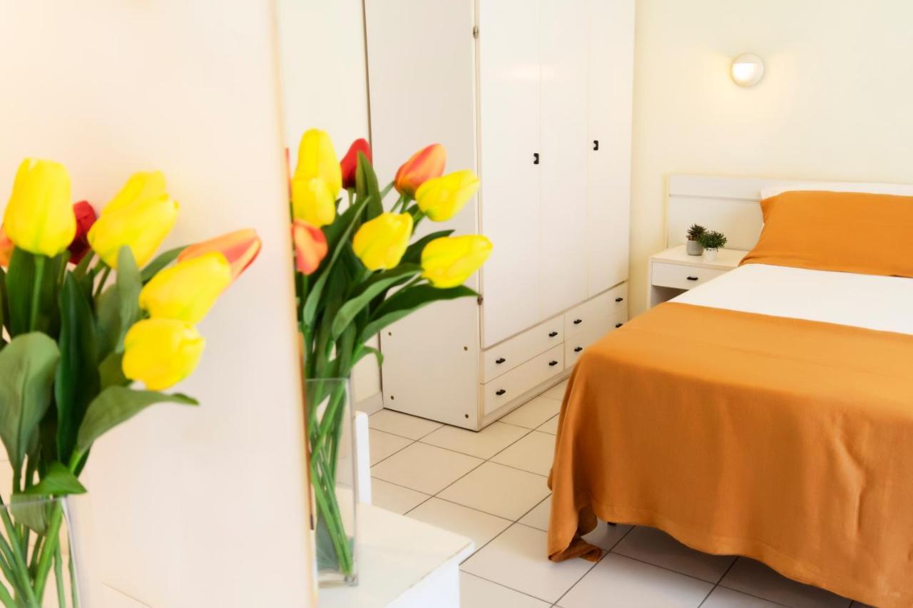 Hotel Astra Riccione Eksteriør billede